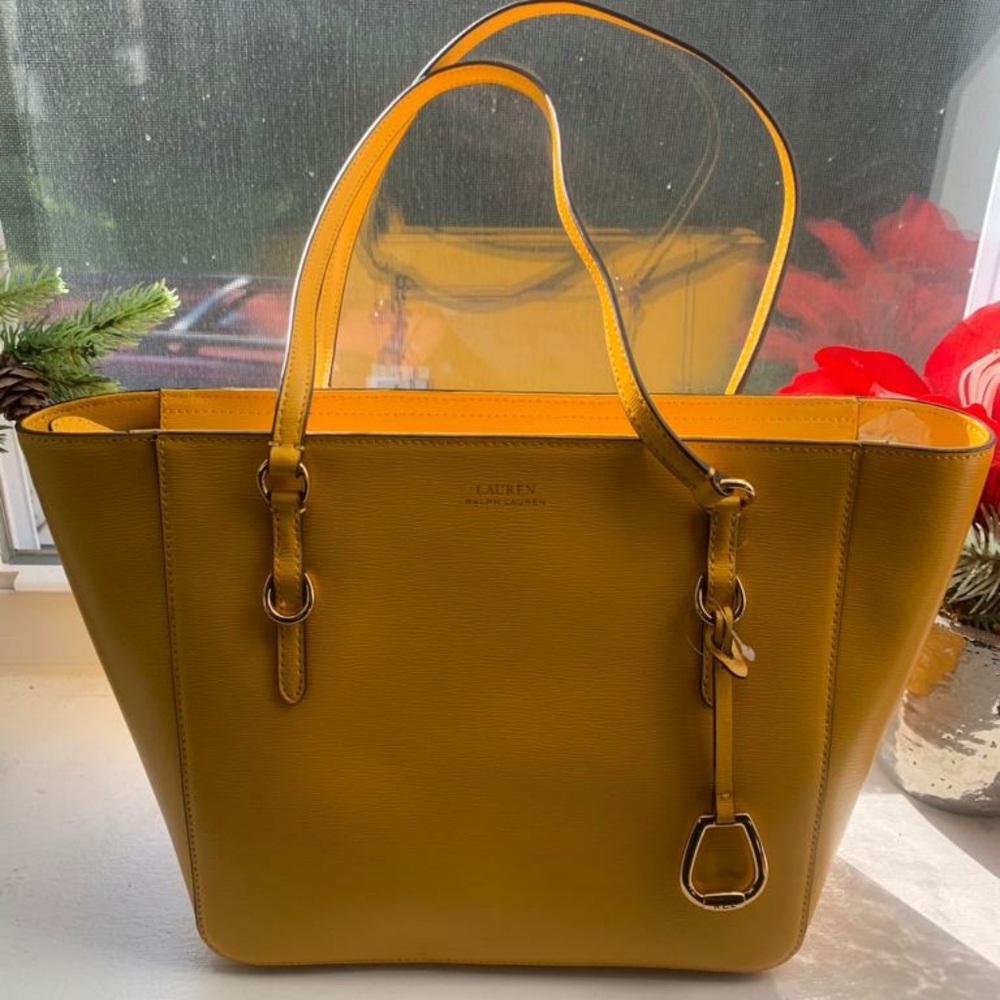 Handbag - Picture 6 of 6